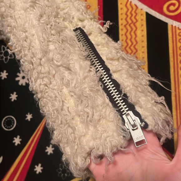 UNIF x URBAN OUTFITTERS - Picture 9 of 14